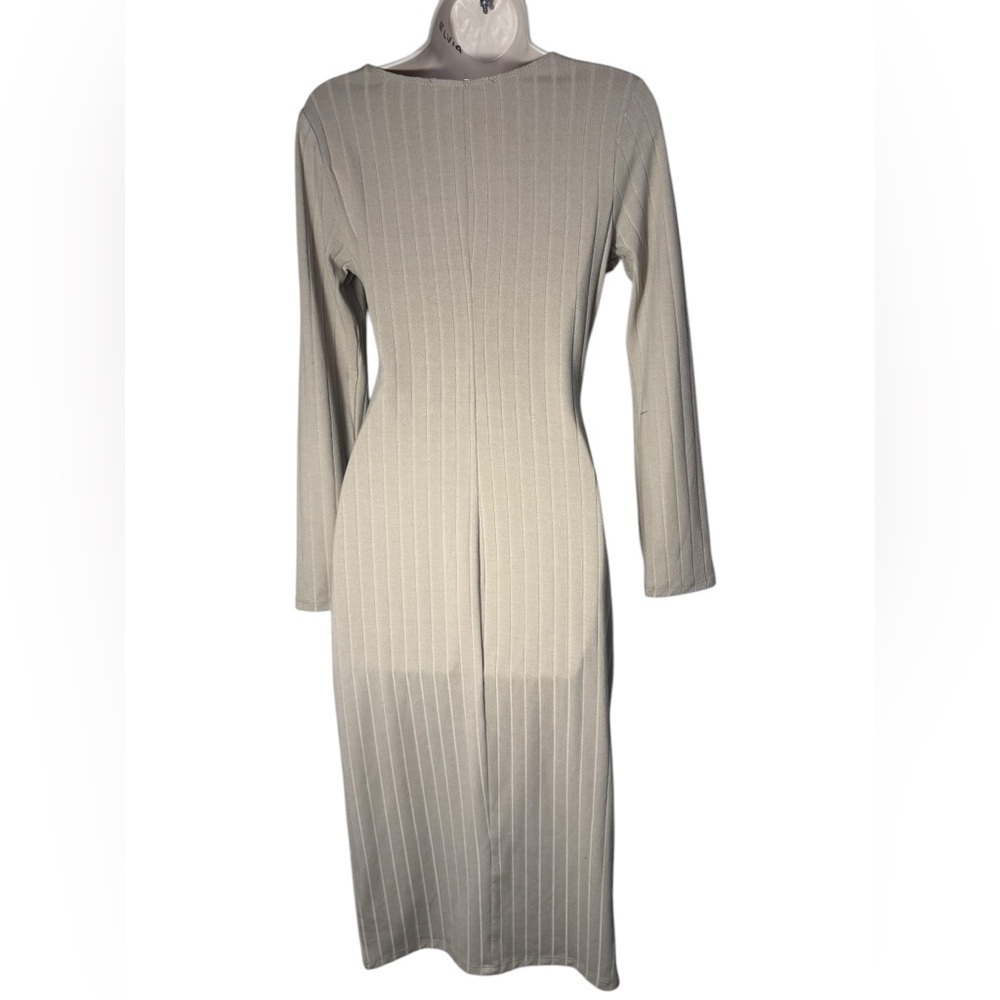Astr The Label Twist Front Long Sleeve Midi Oatmeal Small Anthropologie - Picture 7 of 12
